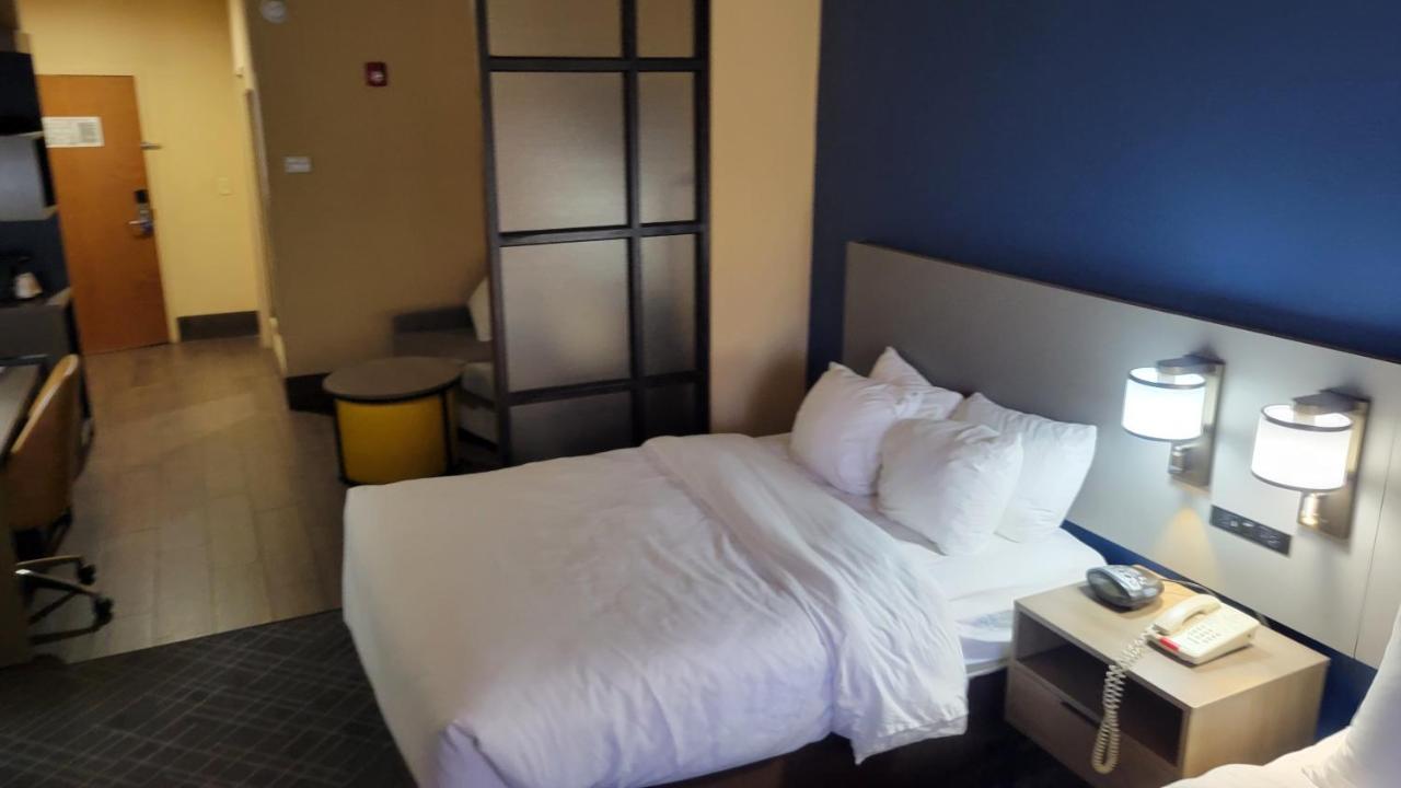 Comfort Suites Мейкон Экстерьер фото